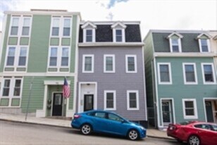 100 Old Harbor St, Unit 1 in Boston, MA - Building Photo