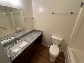 322 Deer Lake Dr, Unit 322 in Nashville, TN - Building Photo - Building Photo