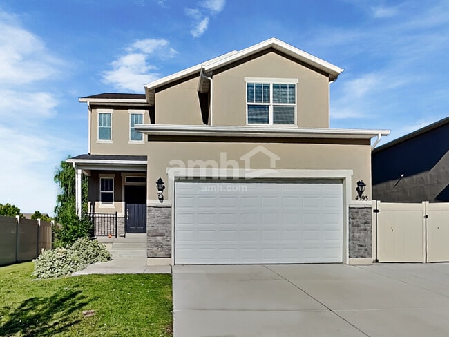 property at 4393 N Morgan Way