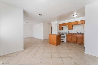 1272 Lawry Ave in Las Vegas, NV - Building Photo - Building Photo