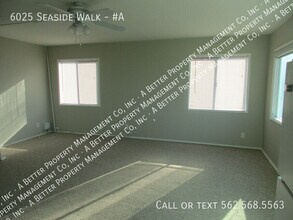 6025 E Seaside Walk in Long Beach, CA - Building Photo - Building Photo