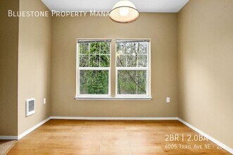6005 Trail Ave NE in Keizer, OR - Building Photo - Building Photo