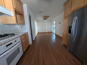 118 Azucar Ave in San Jose, CA - Building Photo - Building Photo