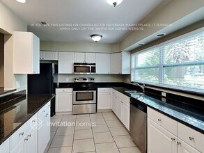 7796 Barry Ct in Seminole, FL - Foto de edificio - Building Photo