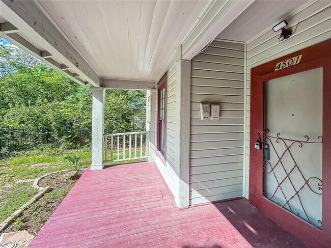 4501 Avenue C in Austin, TX - Building Photo - Building Photo