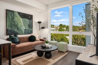 The Cline in Seattle, WA - Foto de edificio - Interior Photo