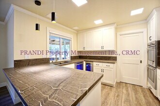 85 Jackson Dr in Novato, CA - Building Photo - Building Photo