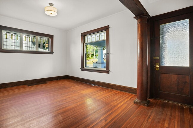 147 Park St in Stratford, CT - Building Photo - Building Photo