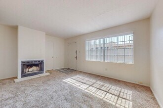 320 General Marshall St NE-Unit -Unit 1 in Albuquerque, NM - Building Photo - Building Photo
