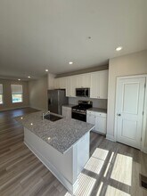 2104 Winterberry Ln in Cambridge, MD - Building Photo - Building Photo