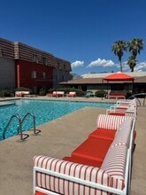 Toscana Cove Apartments in Tucson, AZ - Foto de edificio - Building Photo