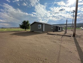 1720 Haskins Rd in Bonanza, OR - Building Photo - Building Photo