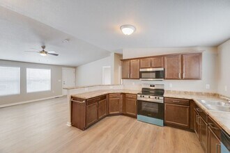 1512 Tweed St in Colorado Springs, CO - Building Photo - Building Photo