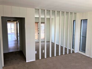 6315 Vista Del Mar, Unit 6315 in Playa Del Rey, CA - Foto de edificio - Building Photo