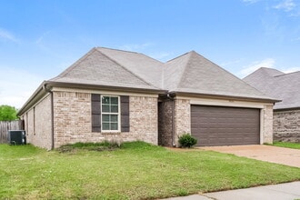 9426 Darren Cir S, Unit 2-F in Cordova, TN - Building Photo - Building Photo