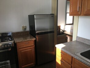 127 College Ave, Unit Apt #2 in Ithaca, NY - Building Photo - Building Photo