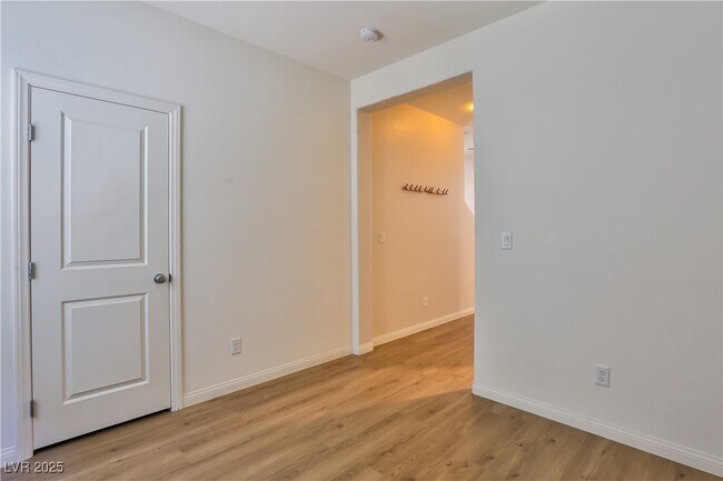 property at 7700 Mojave Wind Ave