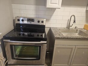 5109 Arbutus Ave in Baltimore, MD - Building Photo - Building Photo