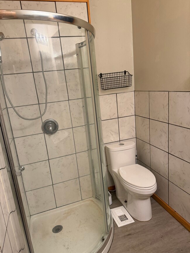 654 Canoro Rd in North Pole, AK - Building Photo - Building Photo