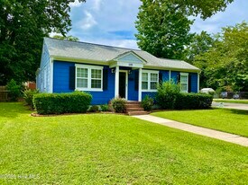 100 S Eastern St in Greenville, NC - Building Photo