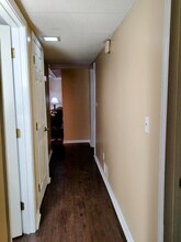 5204 Roman Dr in Louisville, KY - Building Photo - Building Photo