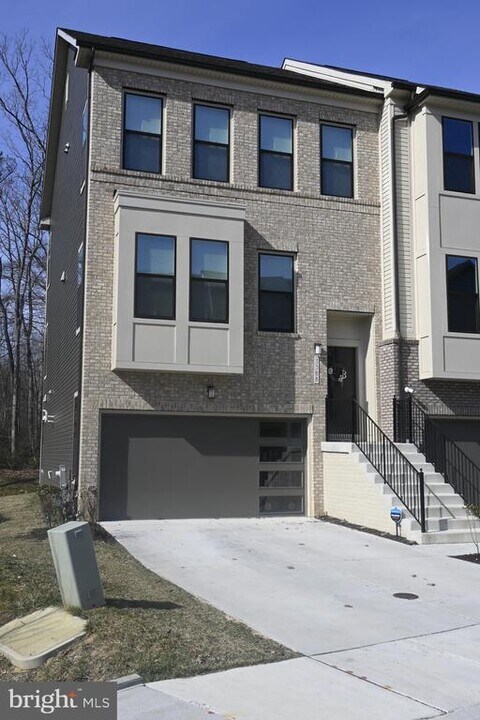 3388 Watershed Blvd in Laurel, MD - Building Photo