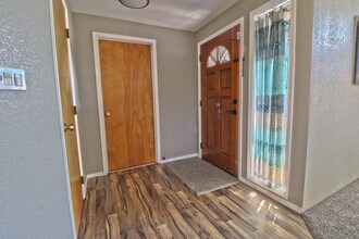 2311 Perri Pl in Medford, OR - Building Photo - Building Photo