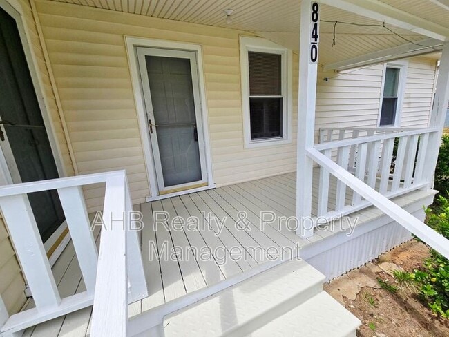 840 Deep Creek Church Rd in Burlington, NC - Building Photo - Building Photo
