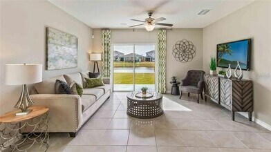 16632 Mosaic Oar Dr in Wimauma, FL - Building Photo - Building Photo