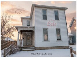 705 S Wayne St in Piqua, OH - Building Photo