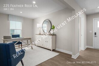 225 Feather Reed Ln in Elgin, SC - Building Photo - Building Photo