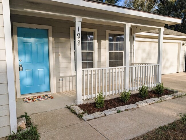 property at 198 Waikakaaua Dr
