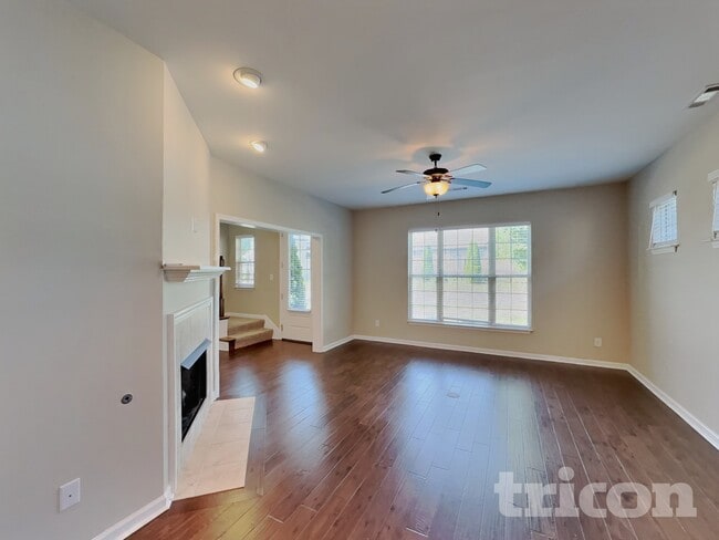 1080 Paddock Park Cir, Unit 682 in Gallatin, TN - Building Photo - Building Photo