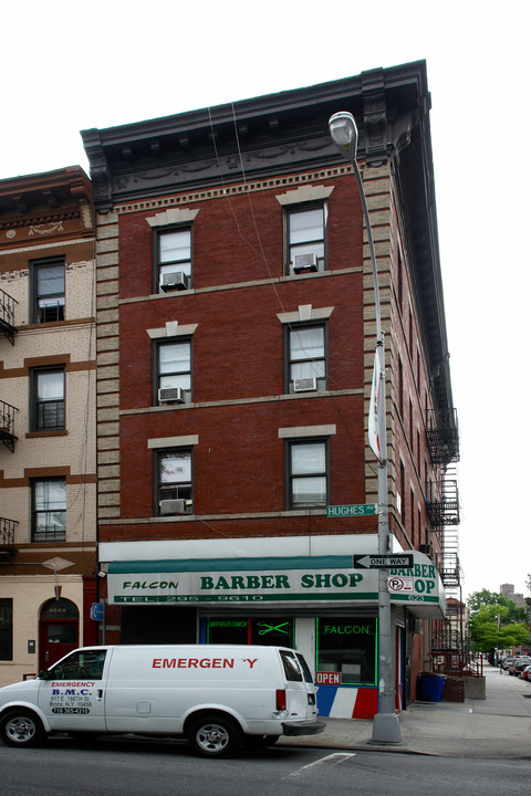 2450 Hughes Ave in Bronx, NY - Building Photo