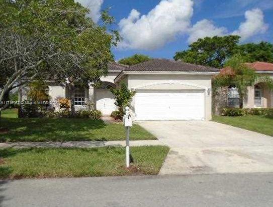 540 SE 23rd Ln in Homestead, FL - Building Photo