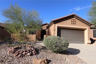 2885 Esmerelda Dr in Bullhead City, AZ - Building Photo