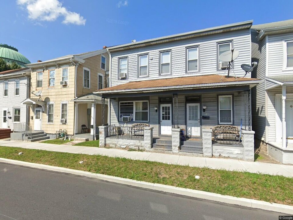 510 Chestnut St, Unit 510 1/2 Chestnut Street in Sunbury, PA - Building Photo