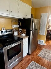 307 Liberty St in Pella, IA - Building Photo - Building Photo