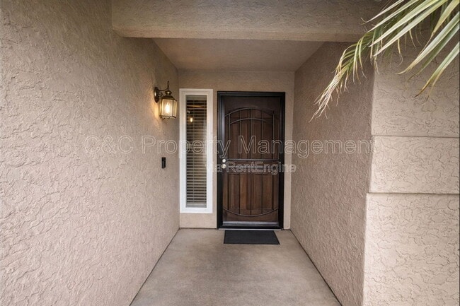 3371 N Forestiere Ave in Fresno, CA - Building Photo - Building Photo