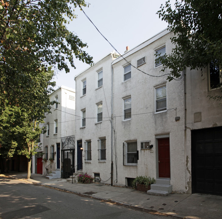 2011-2017 Naudain St in Philadelphia, PA - Building Photo