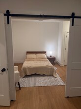 1901 S Victory St in Houston, TX - Building Photo - Building Photo