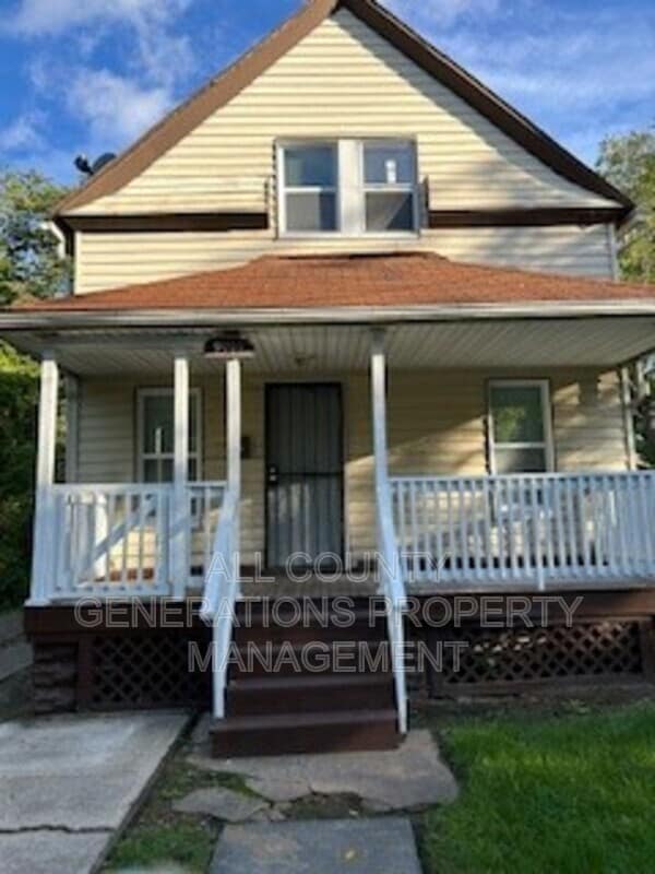 9705 Orleans Ave in Cleveland, OH - Building Photo - Building Photo
