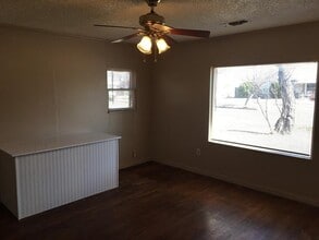 1850 Chestnut St in Abilene, TX - Building Photo - Building Photo