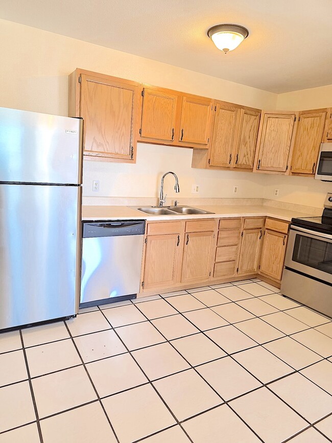 129 Townsgate Plaza in Clovis, NM - Building Photo - Building Photo