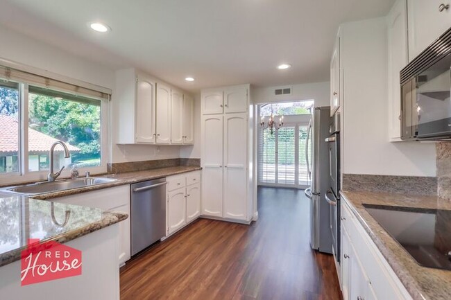 property at 1338 Sun Valley Rd