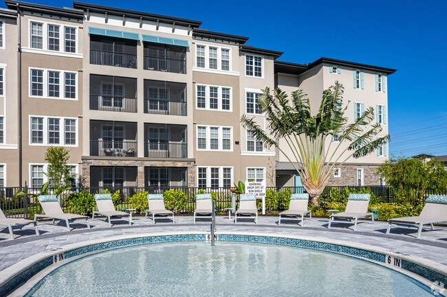 VIVE Apartments - Fort Myers, FL in Ft. Myers, FL - Building Photo - Building Photo
