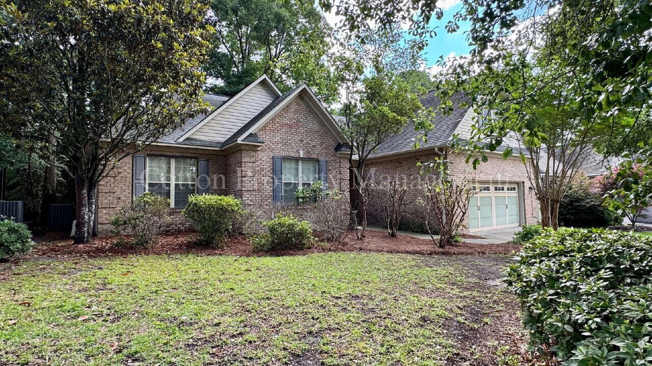 8854 Plantation Landing Dr in Wilmington, NC - Building Photo
