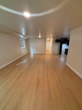 1029 W 65th Pl in Los Angeles, CA - Building Photo - Building Photo