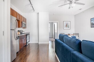 1016 18th Ave S in Nashville, TN - Building Photo - Building Photo