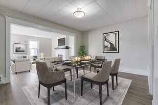 Mayrene Manor in Prince Albert, SK - Building Photo